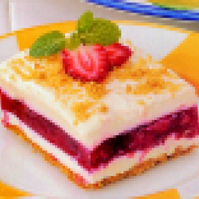 Strawberry Graham Dessert 